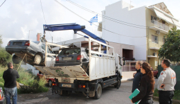 Ξεκίνησε η απομάκρυνση εγκαταλελειμμένων οχημάτων από την Μεσσήνη